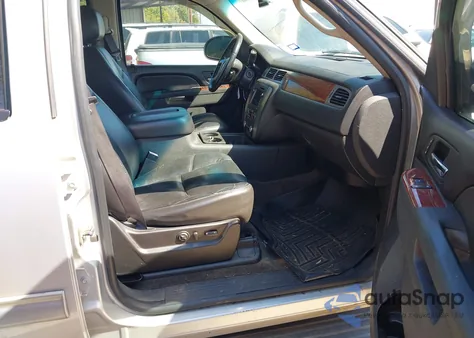 2010 GMC Yukon Slt from USA, damaged, VIN 1GKUKCE03AR141555